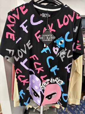 BKYS Abstract Graphic Tee in Black & Pink Size Small NWT